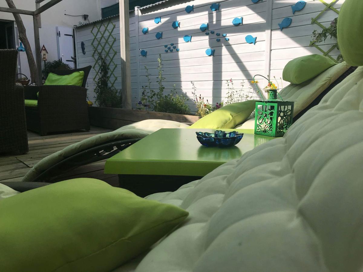 Hotel La Cote Oceane- 250 M Plage サン・ジャン·ド・モン エクステリア 写真